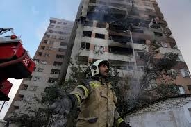 إيران تهدد بـ